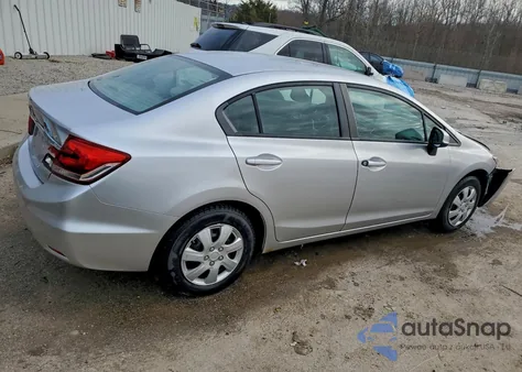 2013 Honda Civic Lx z USA, uszkodzony, nr VIN 19XFB2F57DE026210